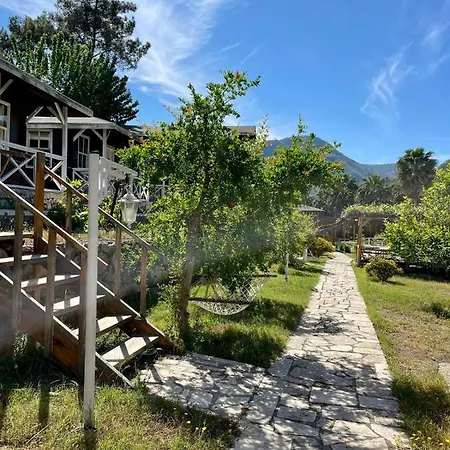 Angels Garden Hotel 3*