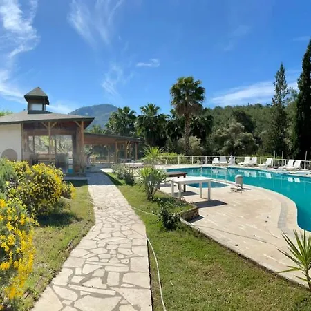 Hotel Angels Garden 3*