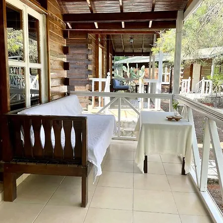 Angels Garden 酒店