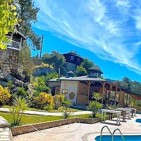 Angels Garden Hotel 3*