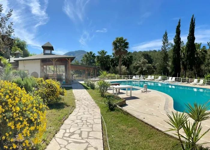 Ξενοδοχείο Angels Garden 3*